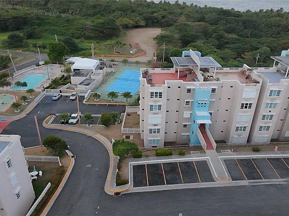 3rd image of Cond. VILLAS DEL FARO #3-301