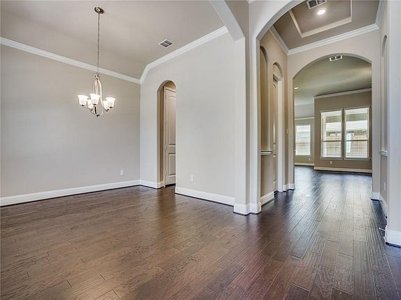 3rd image of 16276 Willowick Ln