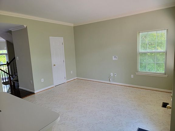 4th image of 6501 Tassia Dr