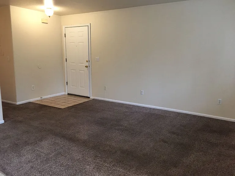 80-84 E Rosewood Ave #88 — Photo 5
