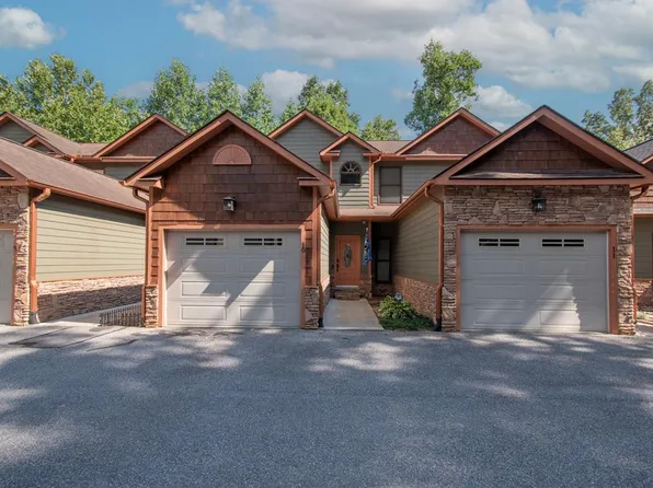 130 Emory Cir Unit 10, Blairsville, GA 30512