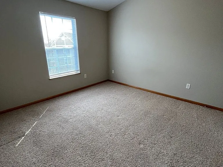 2150 NE 18th St #92 — Photo 12
