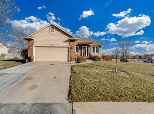 2118 E James St, Derby, KS 67037
