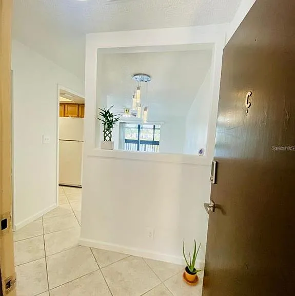 633 N Keene Rd #C — Photo 2