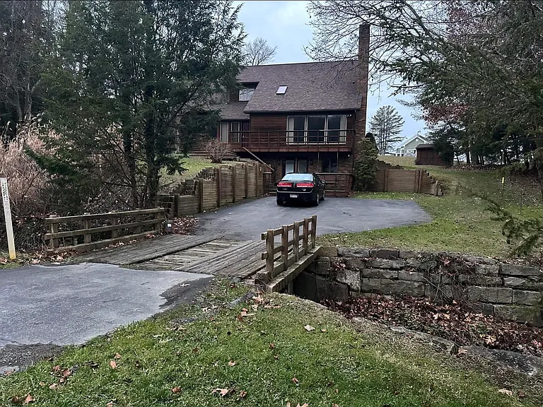 99 Hemlock Ln #1 — Photo 8