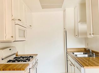 11459 Riverside Dr APT 6, North Hollywood, CA 91602