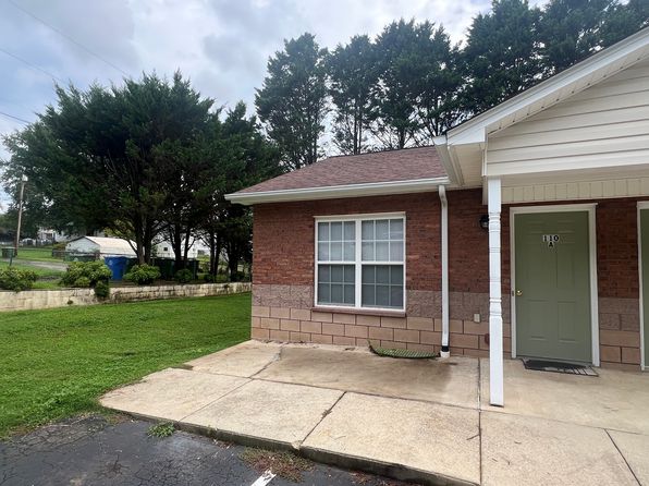 110 Woodside Ave APT A