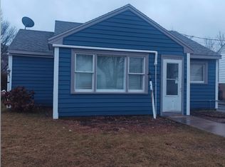 11 Pleasant Ct, Winthrop, MA 02152