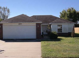 600 E Magnolia St, Rogers, AR 72756
