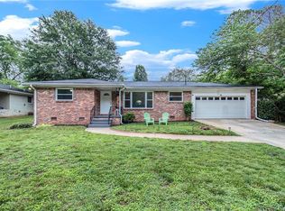 3217 Betty Cir, Decatur, GA 30032