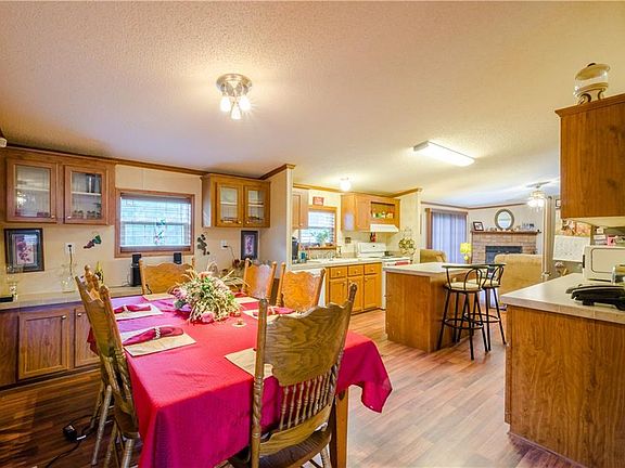 5th image of 10025 Whispering Meadows Dr N #11