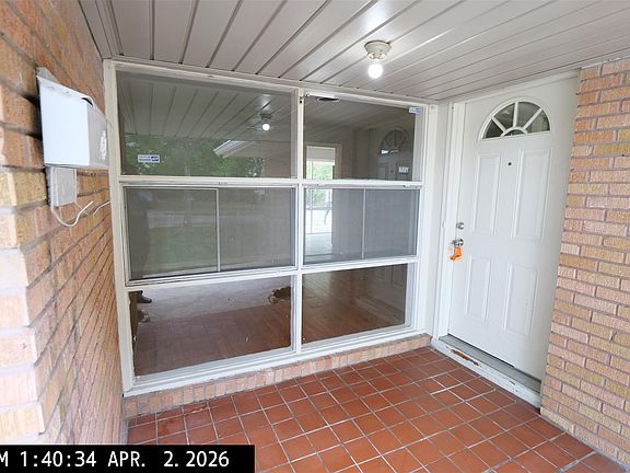 3rd image of 6406 Scribner Rd