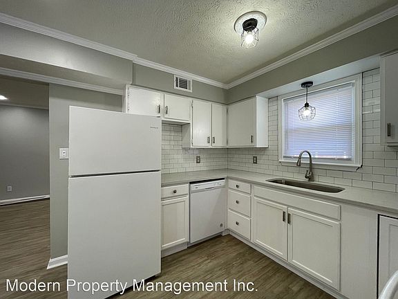5th image of 3692 Crosby Dr Unit A