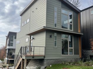3032 Edwin Cir, Nashville, TN 37207