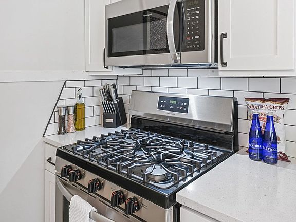 5th image of 101-107 Union Ave #42