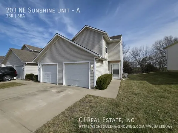 203 NE Sunshine St APT A, Oak Grove, MO 64075