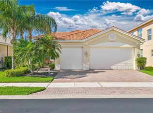 10055 Mimosa Silk Dr, Fort Myers, FL 33913