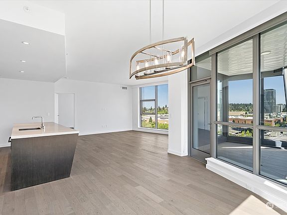 4th image of 188 Bellevue Way NE #1603
