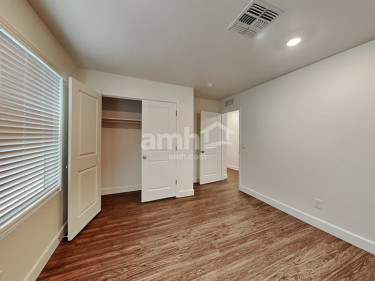 669 W Bosal Dr — Photo 13