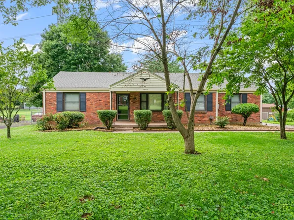 2709 Emery Dr, Nashville, TN 37214