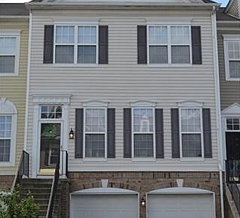 2nd image of 807 W Boxborough Dr