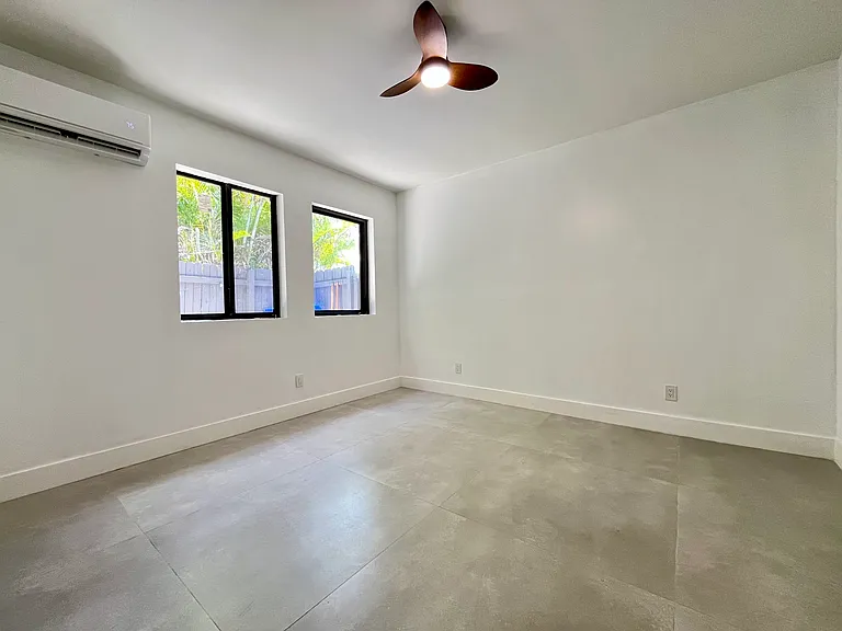 3574 NW 12th St #2 — Photo 4