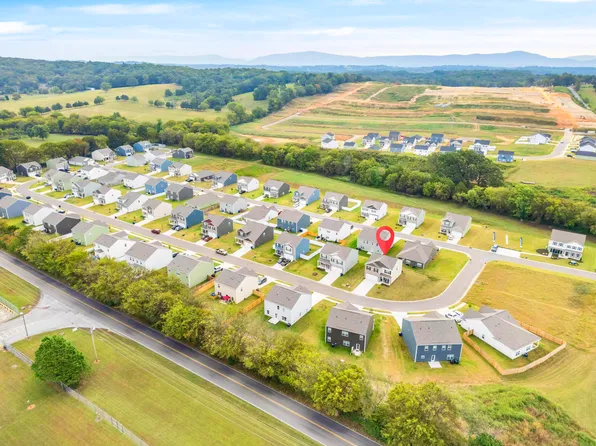 4134 Lone Oak Cir NE, Cleveland, TN 37323