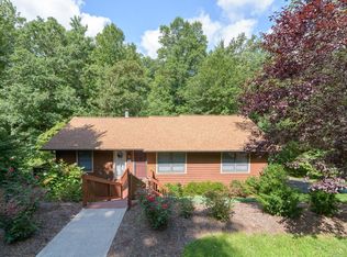 28 Cedar Trl, Asheville, NC 28803