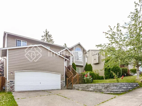 1305 116th Dr SE, Lake Stevens, WA 98258