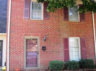 8404 Knights Bridge Rd, Charlotte, NC 28210