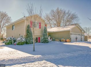 5730 Kahler Dr NE, Albertville, MN 55301