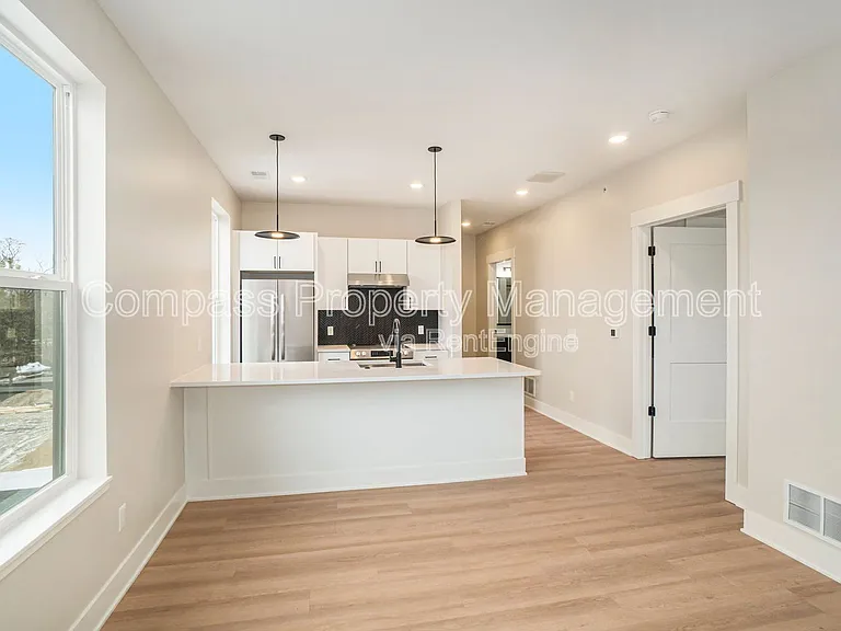 Prospect Flats — Photo 16