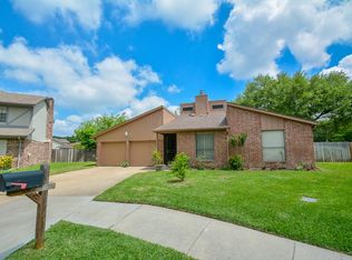 4011 Cedar Ridge Ct, Houston, TX 77082