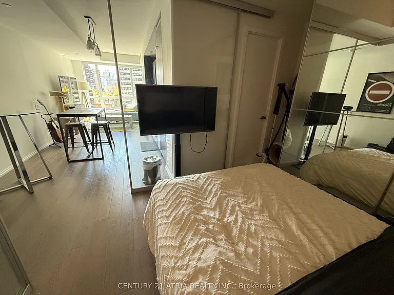 45 Charles St E #601 — Photo 9