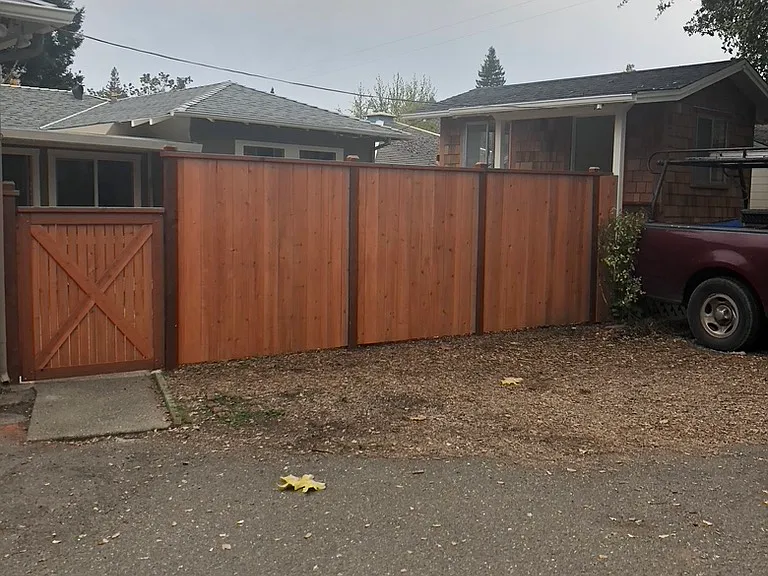 7640 Healdsburg Ave — Photo 3