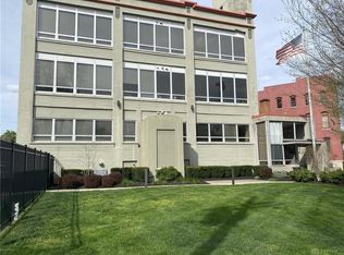 207 E 6th St, Dayton, OH 45402