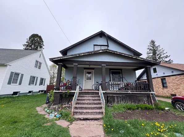 220 E Ridge St, Ironwood, MI 49938