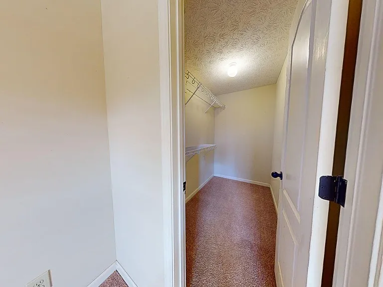 338 W Glenn Ave — Photo 15