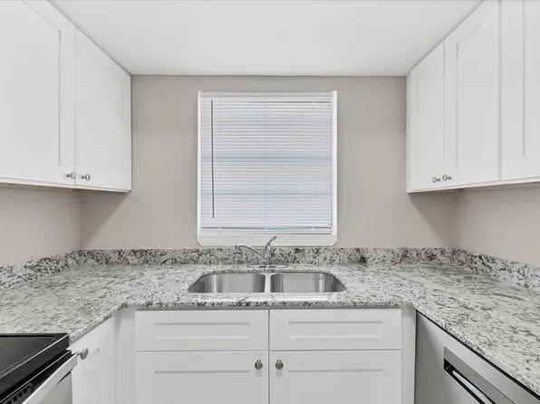 101 Avenida De Bahia, Nokomis, FL 34275