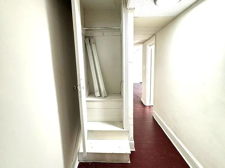 437 High St #A4 — Photo 38