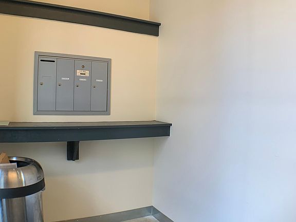 2nd image of 400 Ethel Ave SE APT B