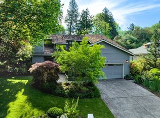 3402 SW Stonebrook Dr, Portland, OR 97239