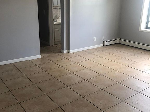 3rd image of 68 N 9th St #509