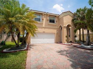 4953 SW 163rd Ave, Miramar, FL 33027