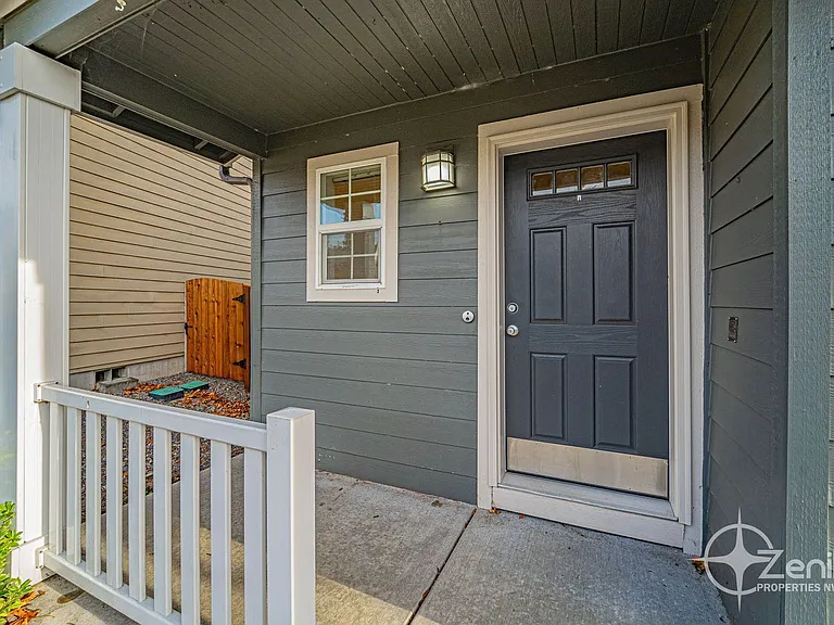 5242 N St — Photo 34