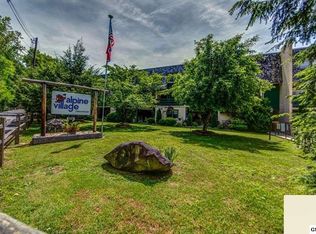 260 Roaring Fork Rd #U104, Gatlinburg, TN 37738