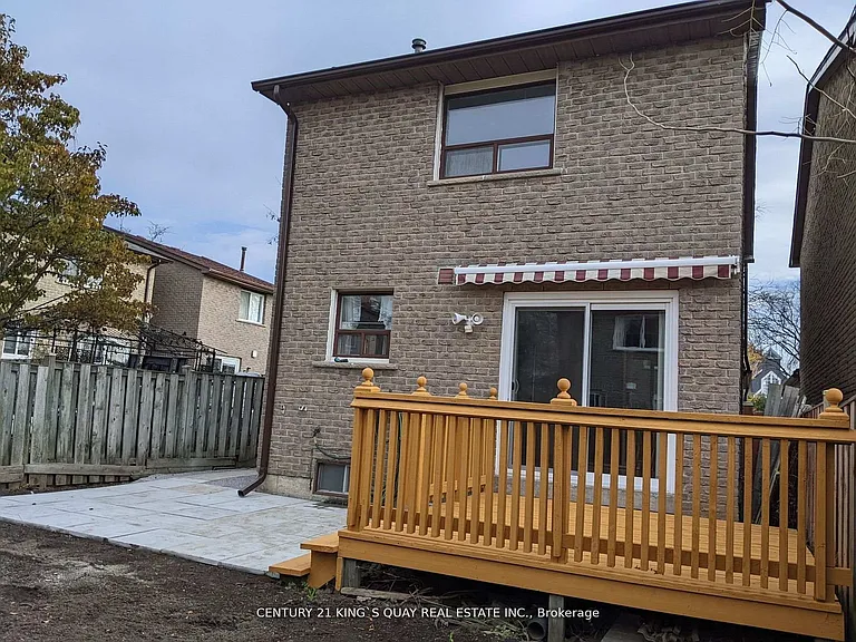 90 Appleby Cres #UL — Photo 25