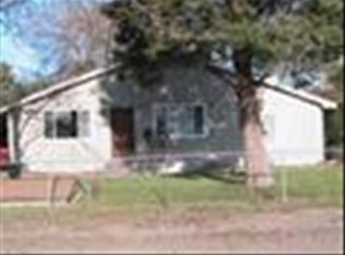 149 NW Jerome Ave, Mountain Home, ID 83647
