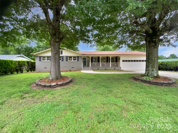 302 Melinda Ave, Kannapolis, NC 28083