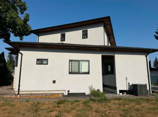 11890 Gilmour Cres, Delta, BC V4C 1L1